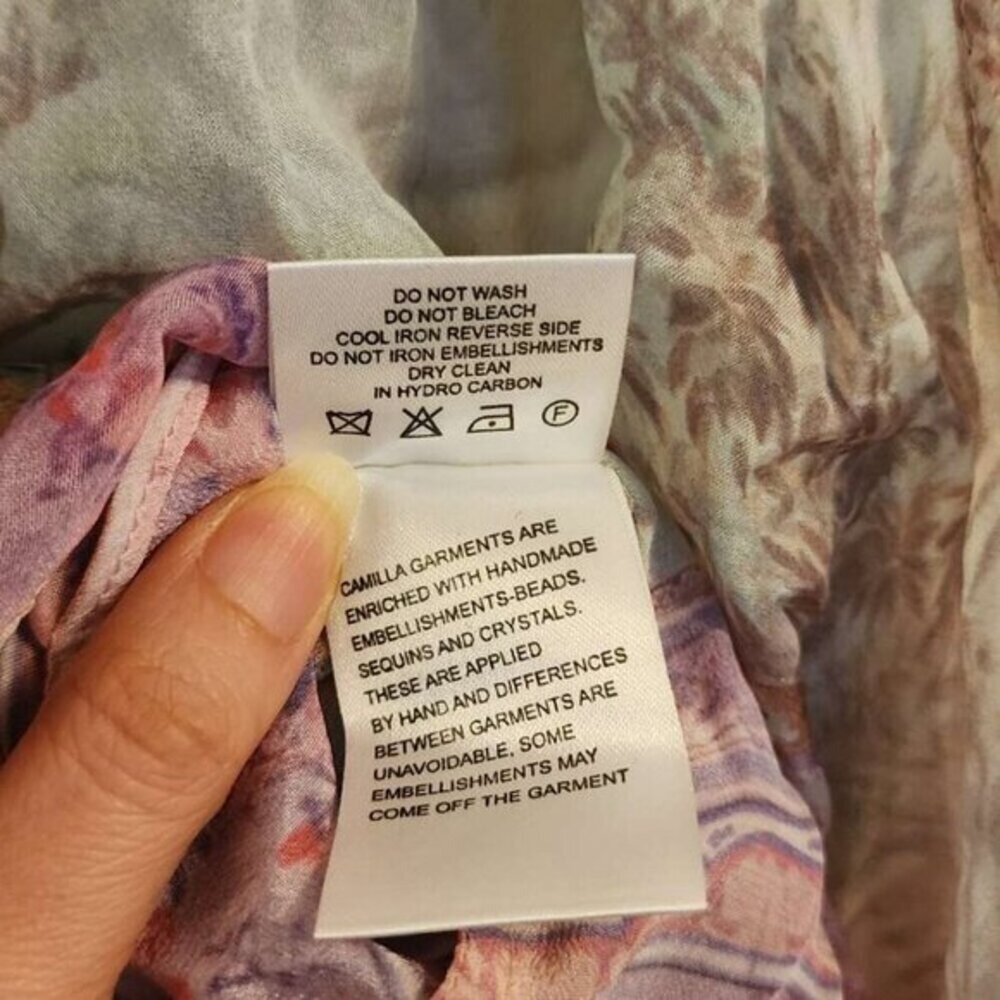 Camilla Electron Libre Back Overlay Top Size Large - Picture 12 of 13